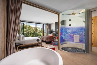 Suite King avec vue sur le jardin — Hotel Indigo Phuket Patong by IHG